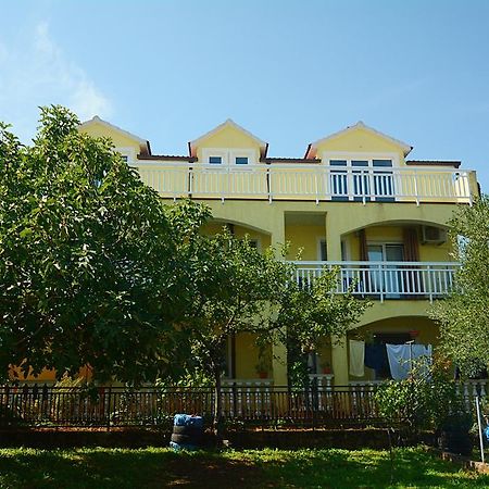 Apartments Bosnjak Sibenik Bagian luar foto