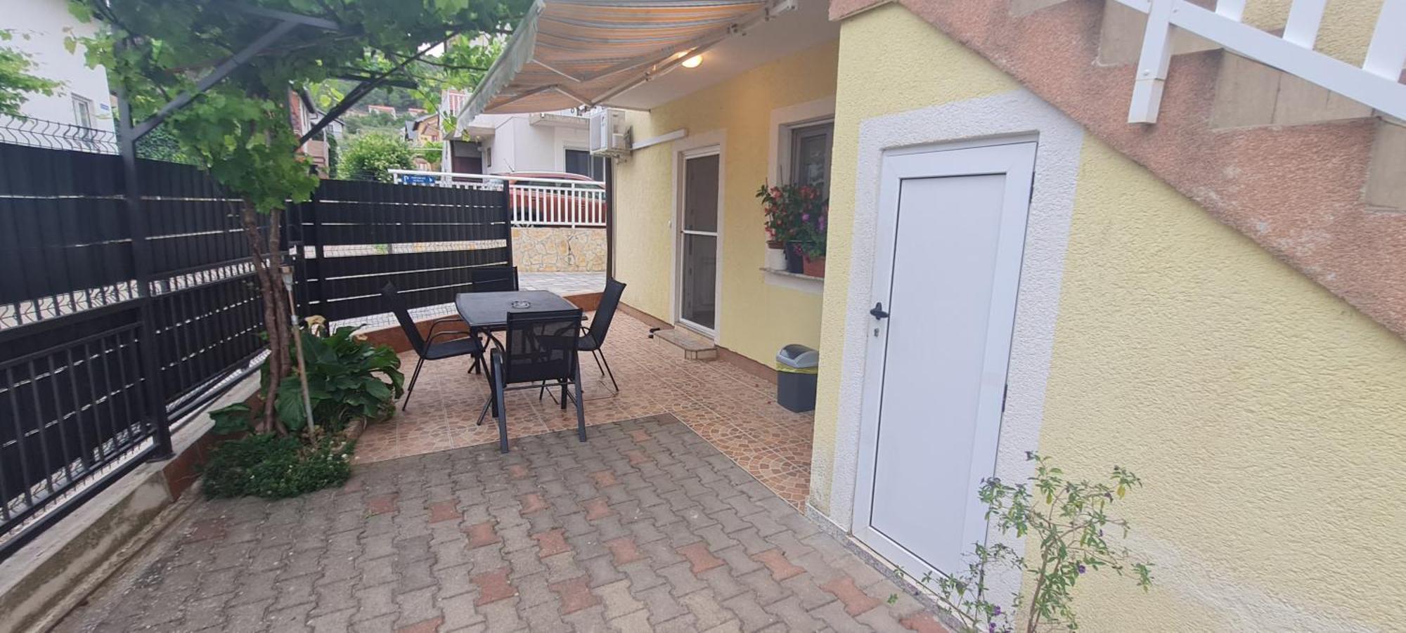 Apartments Bosnjak Sibenik Bagian luar foto