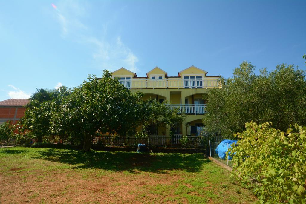 Apartments Bosnjak Sibenik Bagian luar foto
